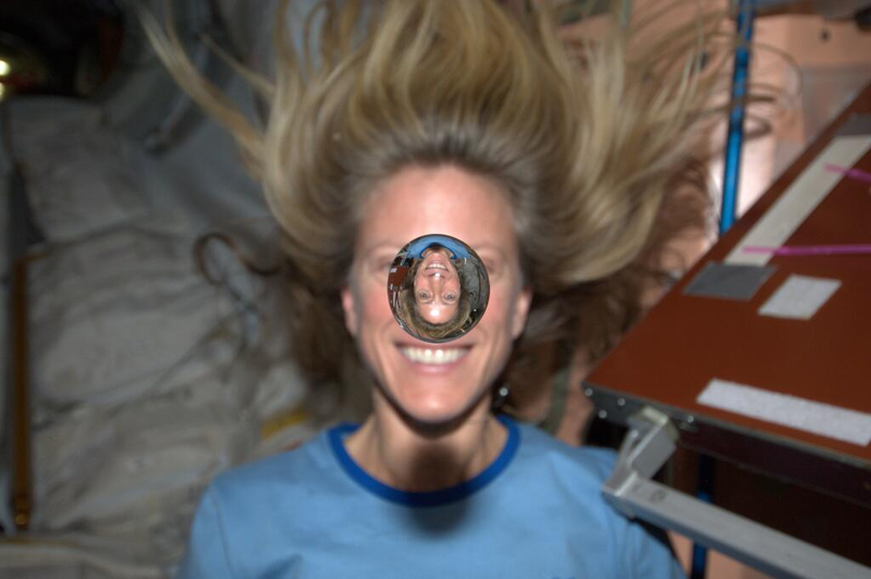 Illustration for article titled Selfies In Space!